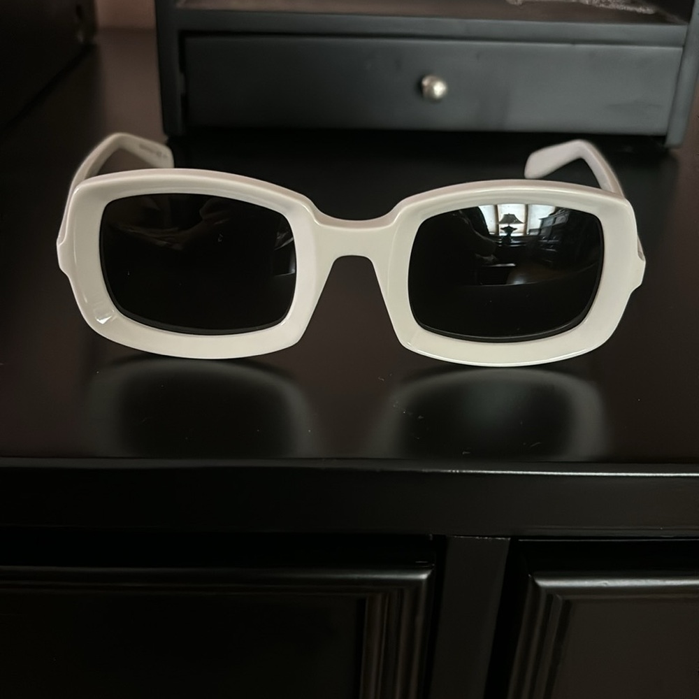 Yves saint Laurent sunglasses